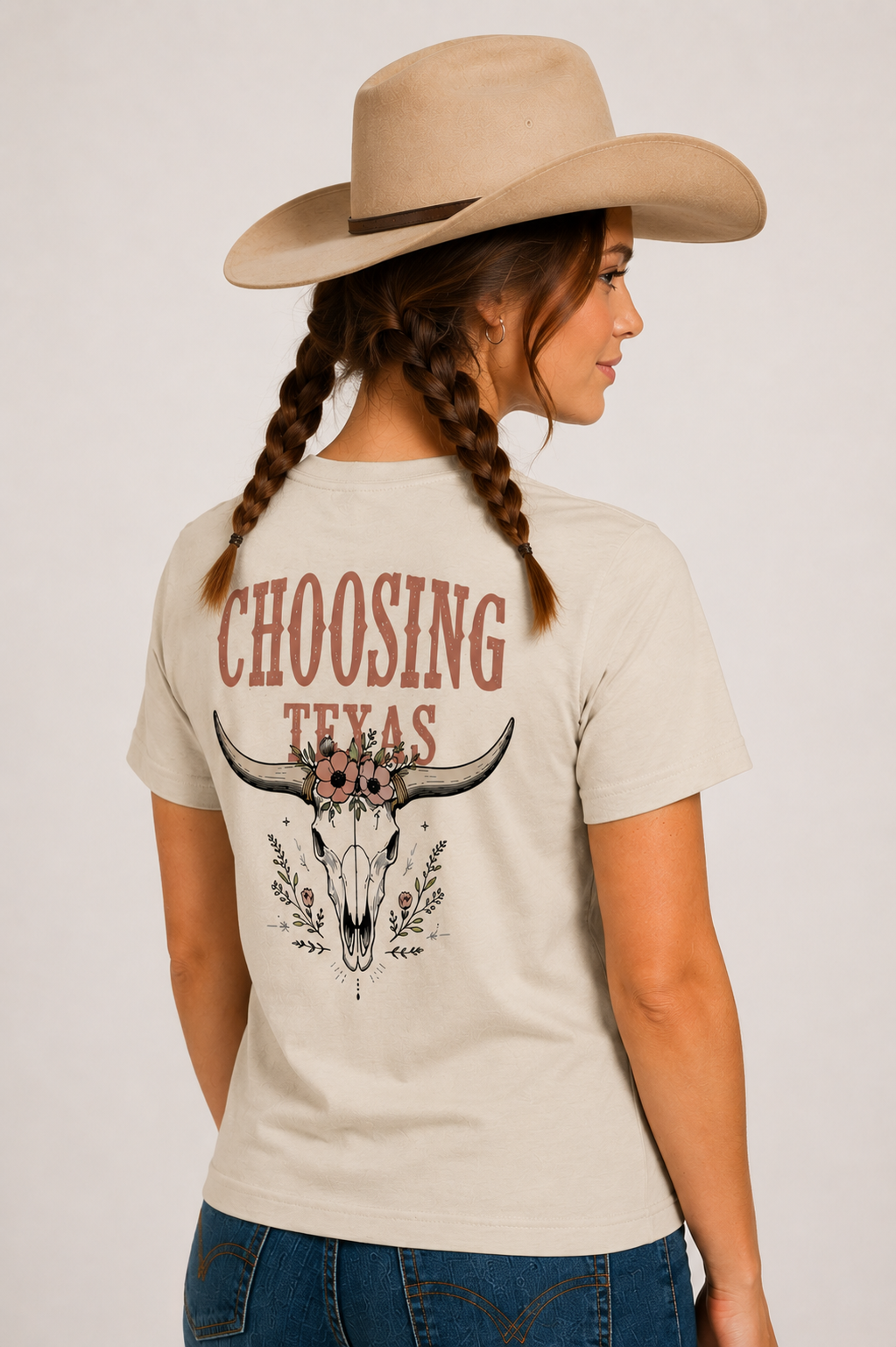 Choosing Texas longhorn graphic tee in heather dust by Cactus & Country – view 4